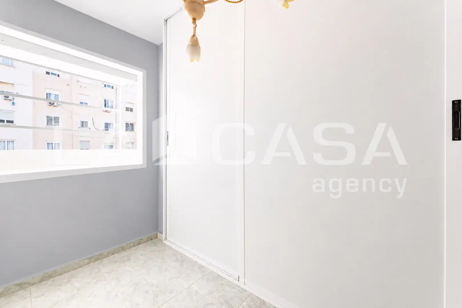 Bedroom of Flat for sale in Valencia