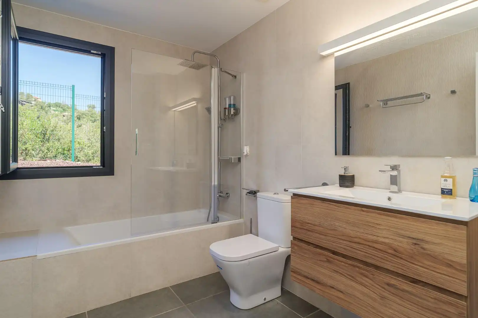Villa con terrazza in vendita a Olesa de Bonesvalls, imagen 21