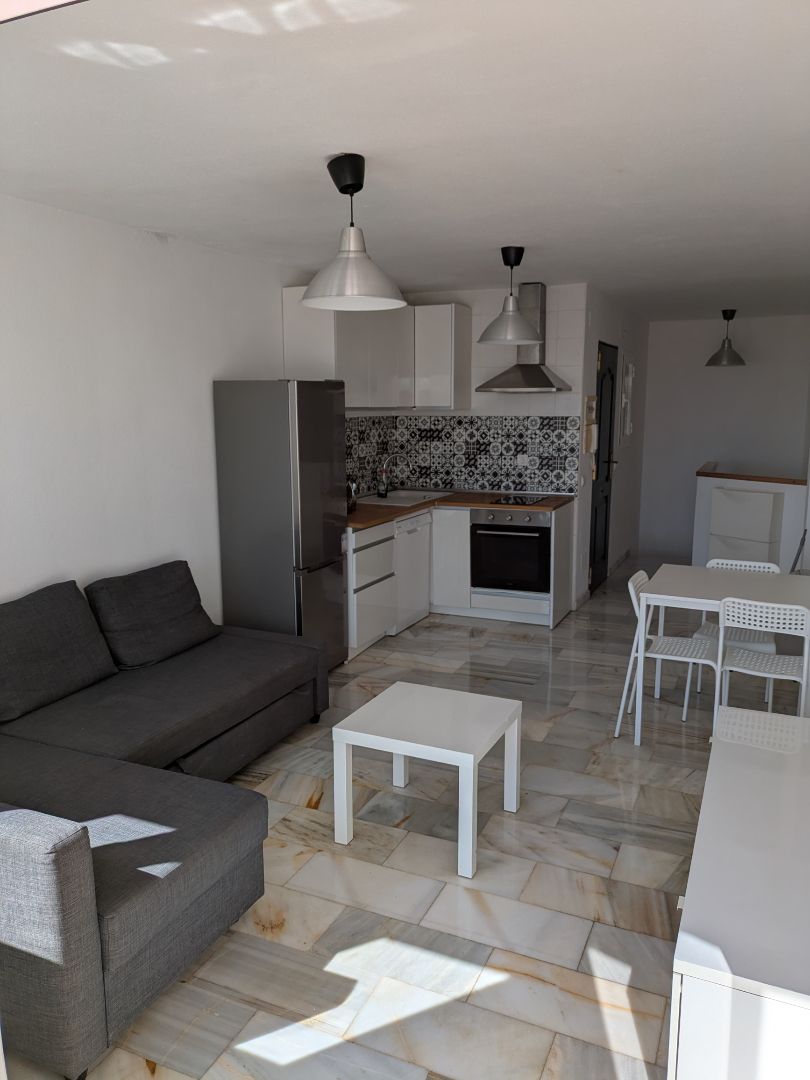 Living room of Duplex for rent in Estepona  with Terrace, Furnished and Oven