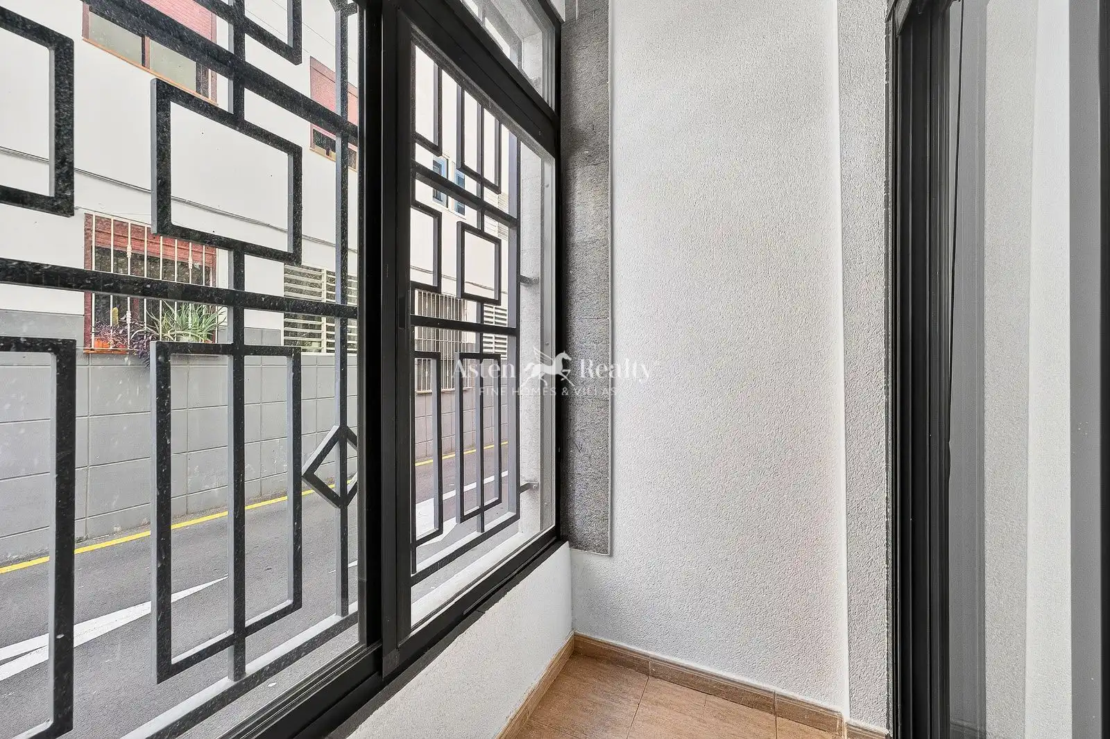 Terrasse von Wohnung zum Verkauf in Arona mit Terrasse, Abstellraum und Möbliert