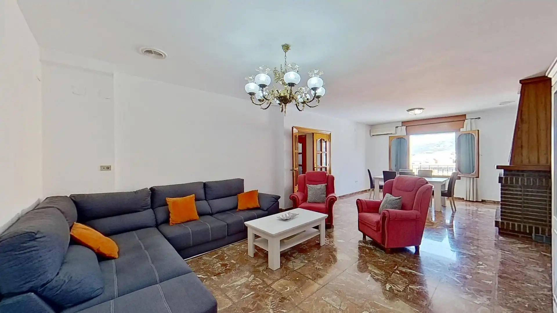 Wohnung mit Aufzug zum Verkauf in Calle Calle Ramón y Cajal 24, imagen 2