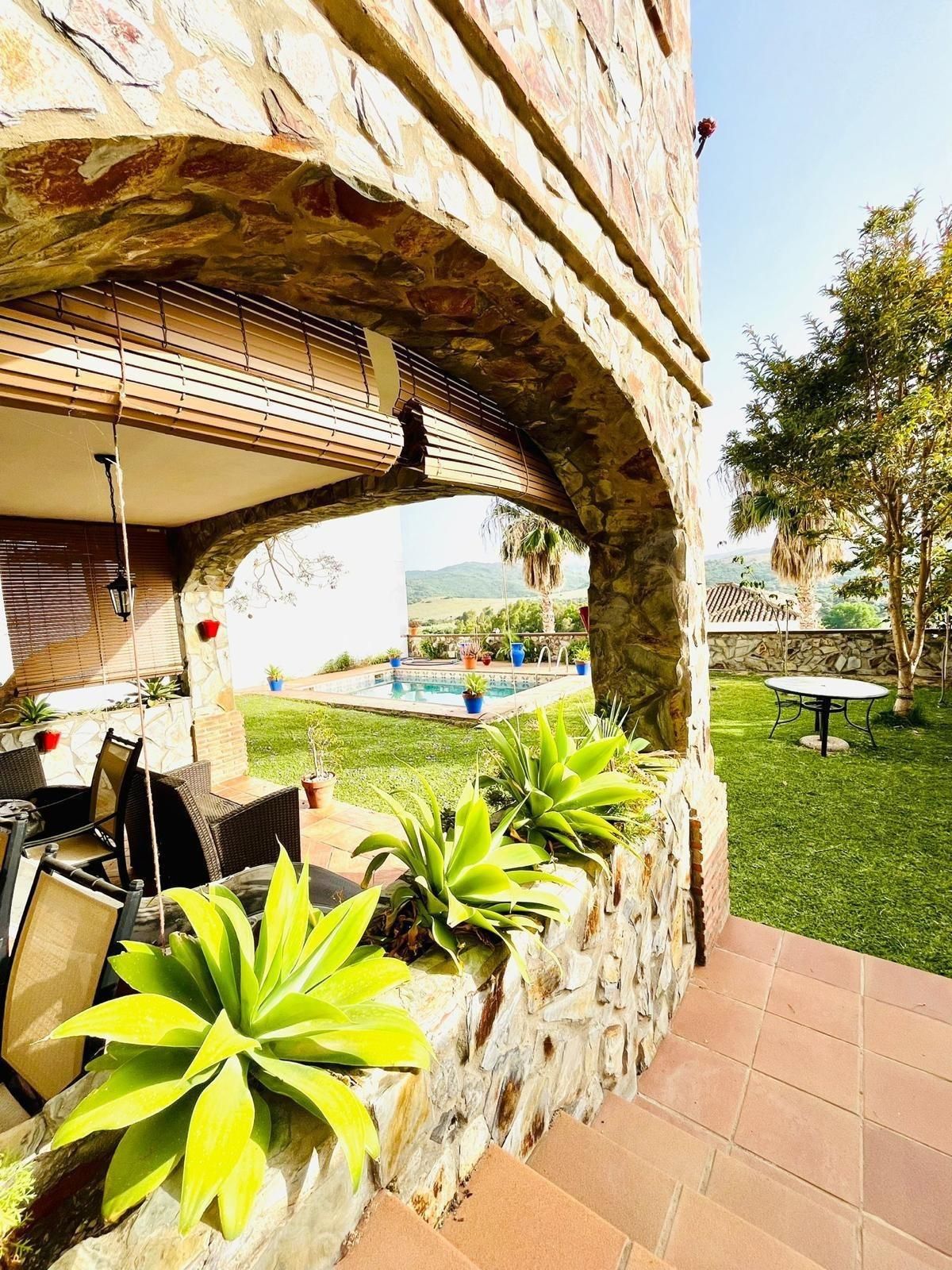 Garden of House or chalet for sale in Algeciras