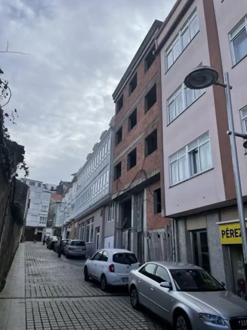 Vista exterior de Edifici en venda en Ortigueira