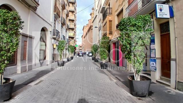 Local comercial en Alquiler en Centro