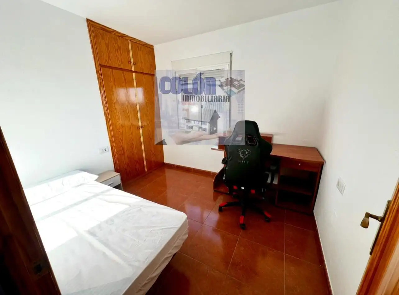 Piso con terraza en venta en Martos, imagen 4