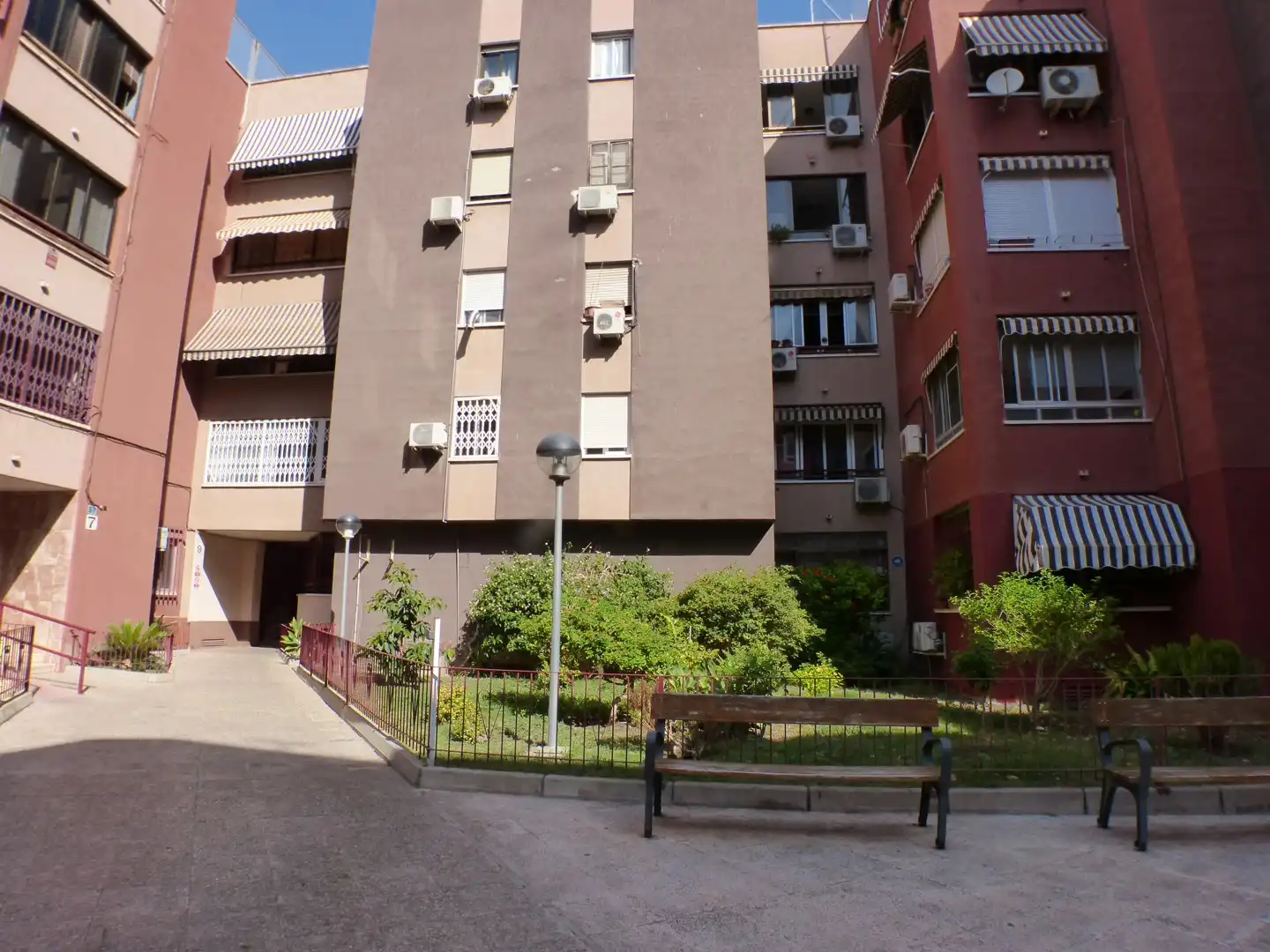 Vista exterior de Apartamento en venta en Alicante / Alacant con Terraza