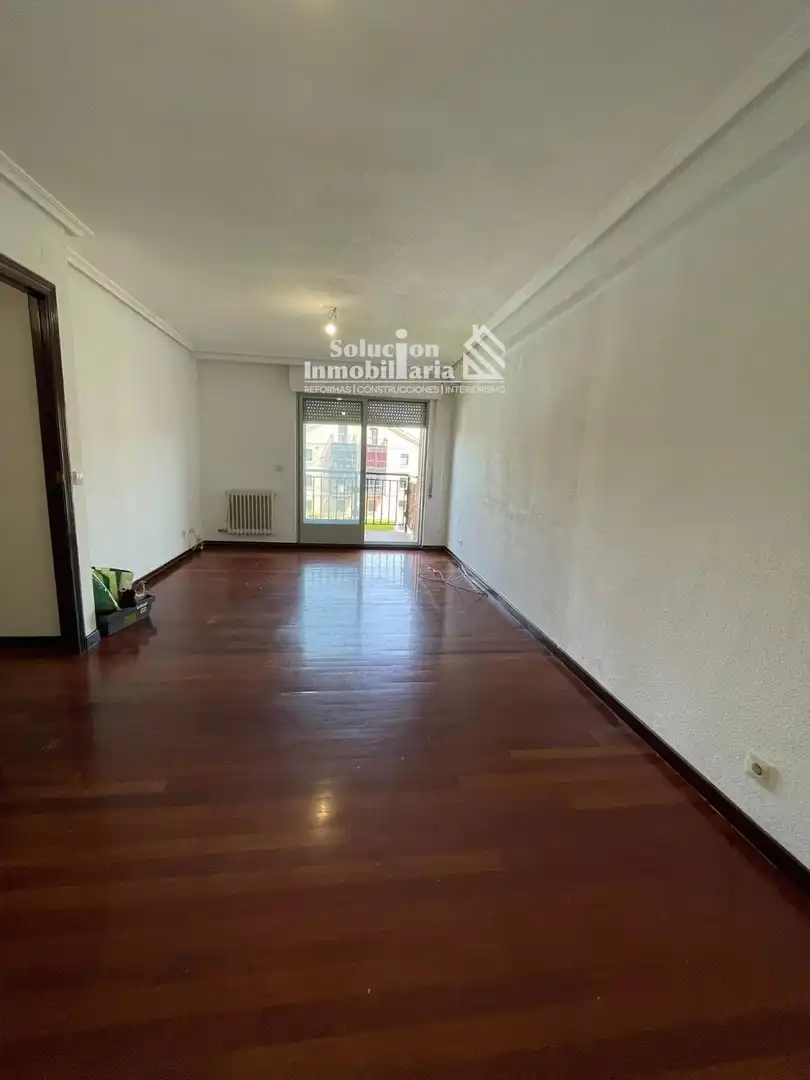 Vista exterior de Piso en venta en Salamanca con Calefacción, Terraza y Trastero