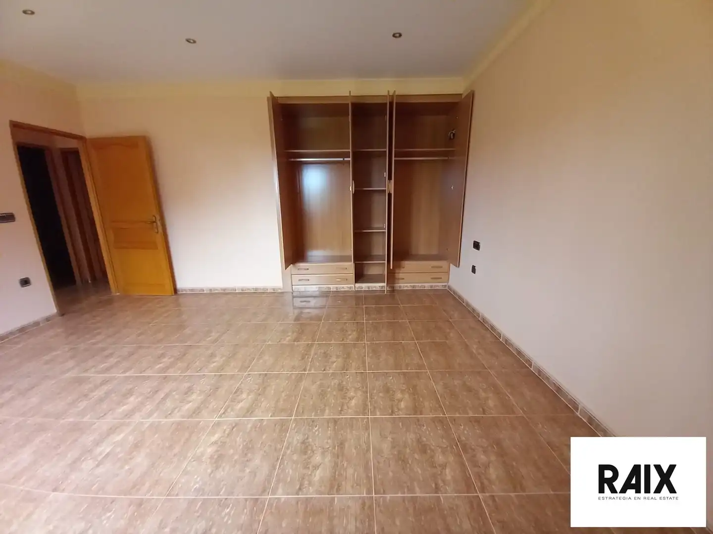 Casa o xalet en venda en Alzira amb Calefacció, Piscina i Balcó