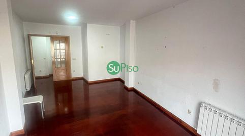 Foto 3 de Piso en venta en Avenida Rufino Rubio, 10, Yeles, Toledo