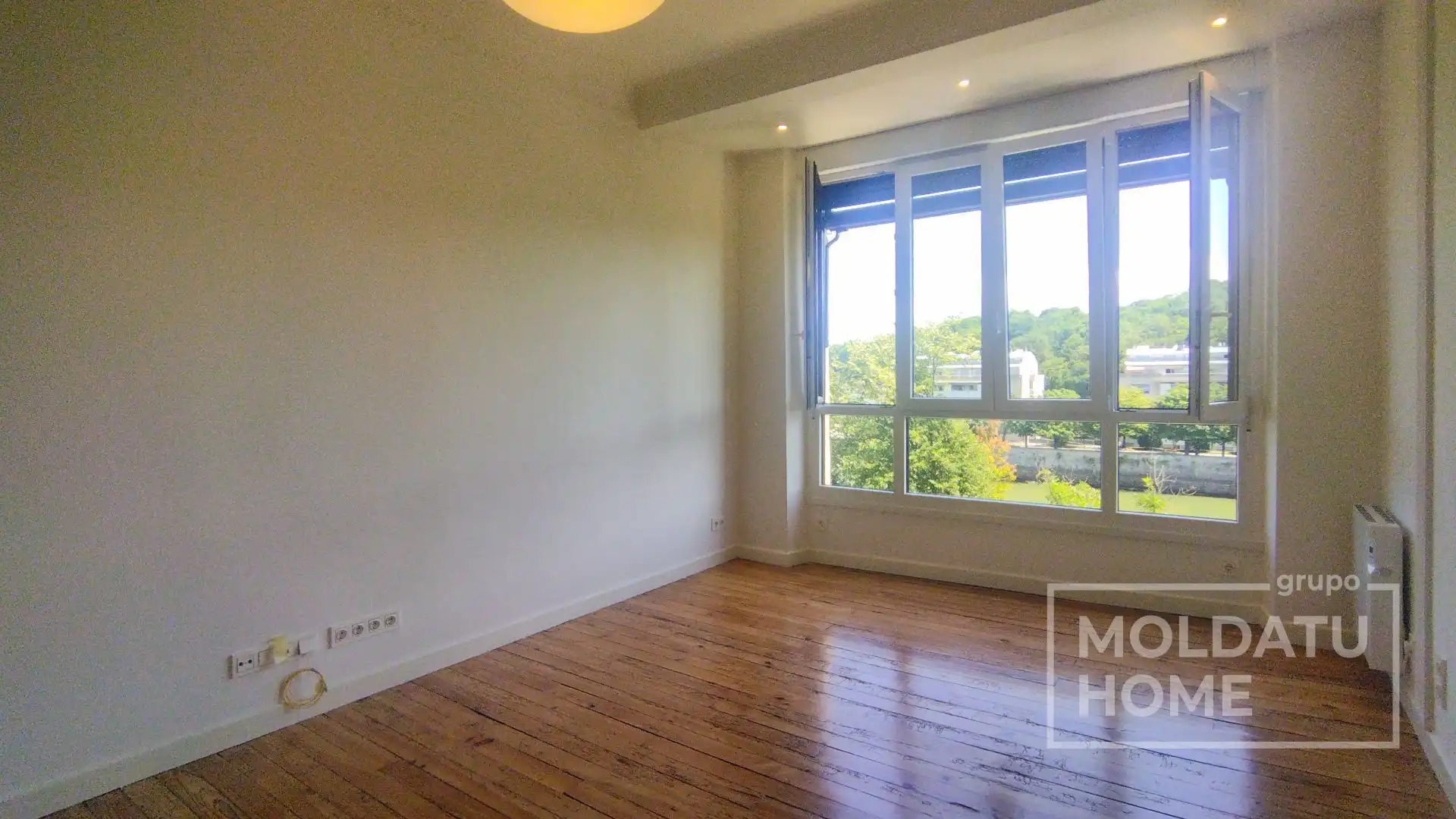 Habitación de Piso de alquiler en Donostia - San Sebastián  con Calefacción y Terraza
