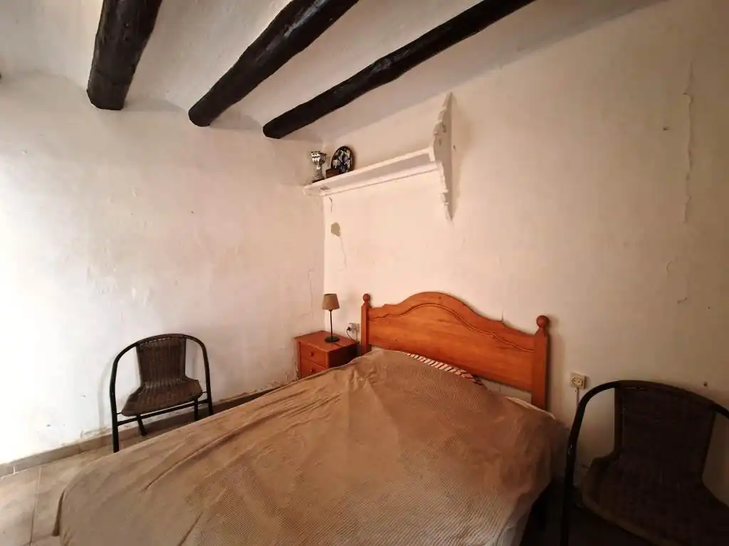 Bedroom of Houses for sale in Alcampell