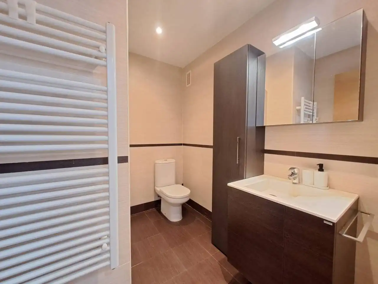 Flat with lift to rent in Calle Complutense, imagen 7