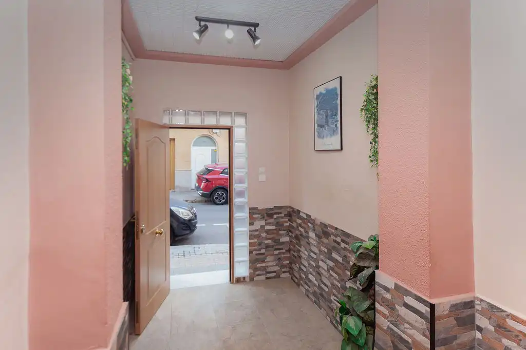 Piso en venta en Paterna con Balcón