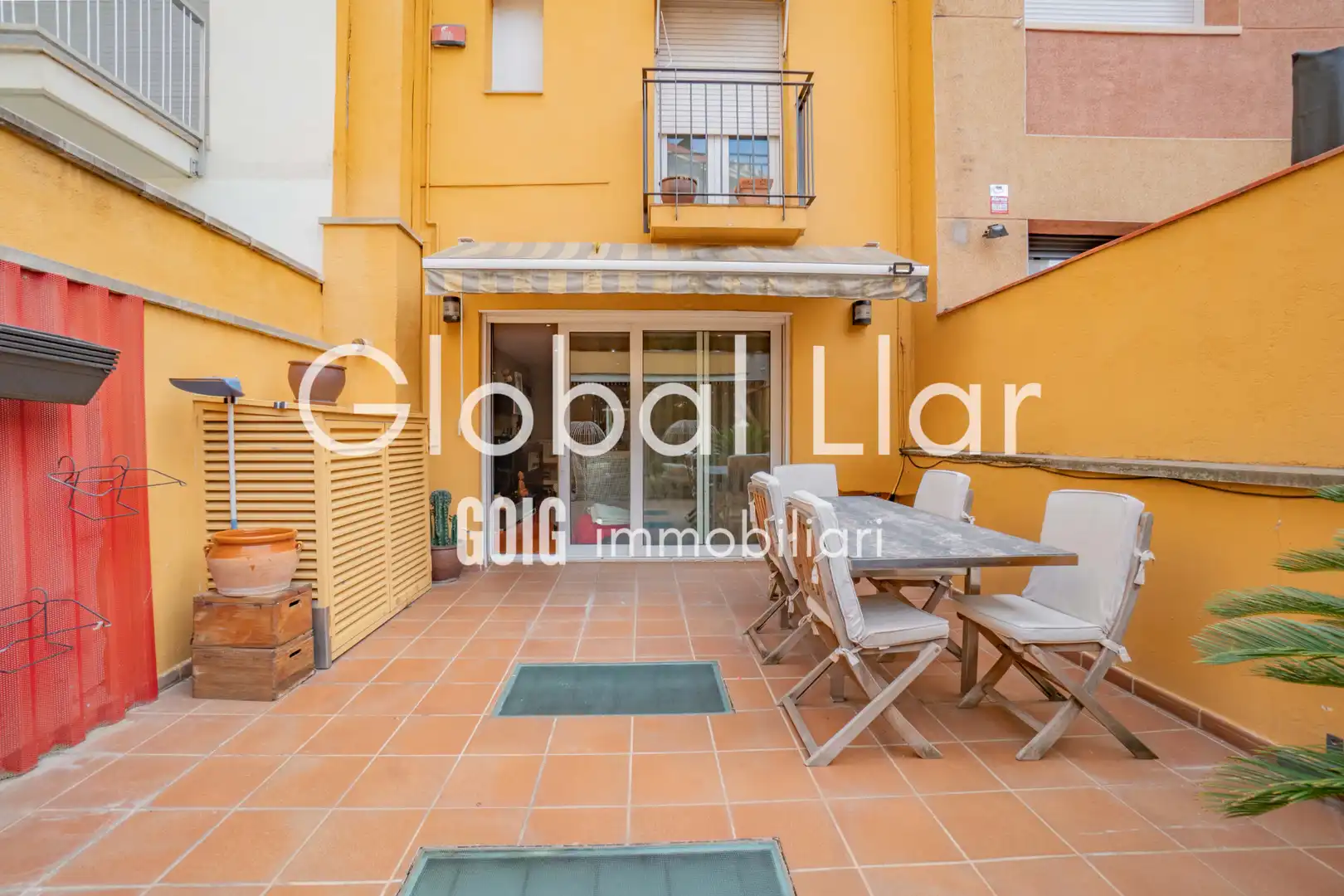 Detached homes for sale in Carrer de Joanot Martorell, Gràcia