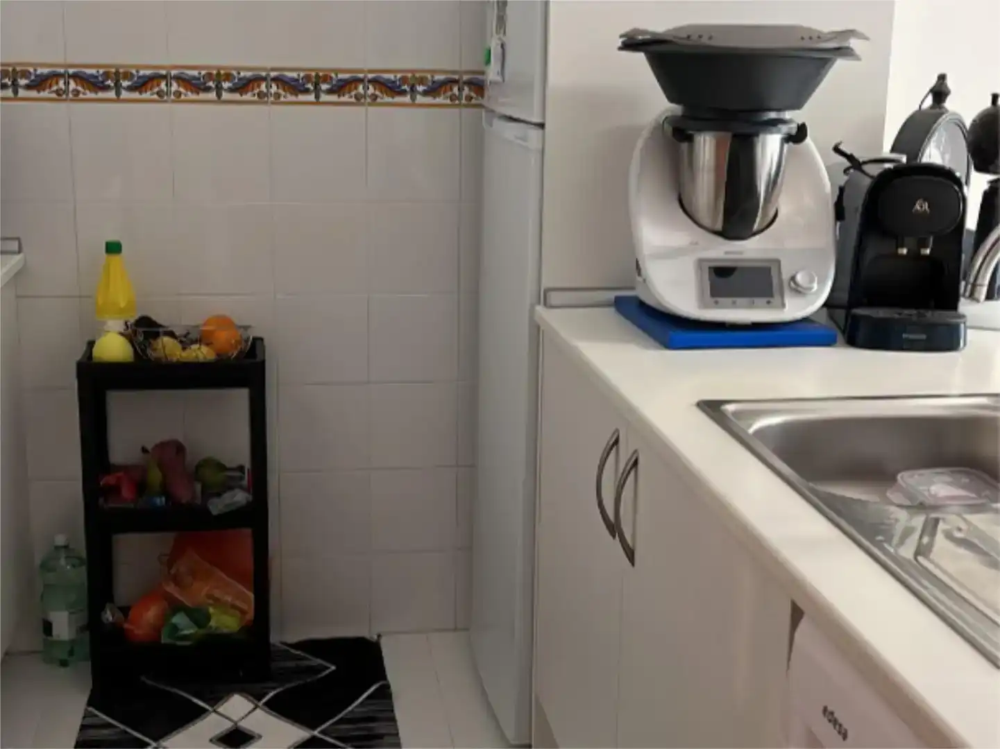Kitchen of Flat for share in Avenida Europa