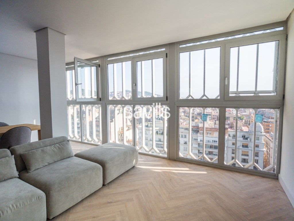 Bedroom of Apartment for sale in  Barcelona Capital  with Air Conditioner, Furnished and Oven