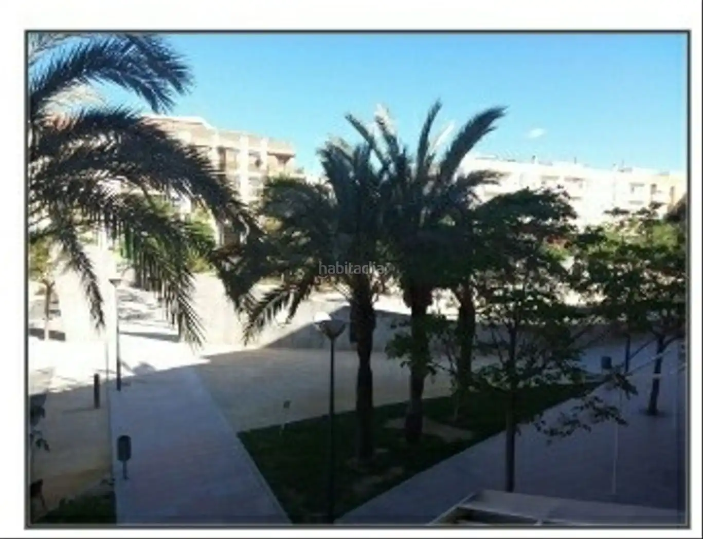 Pis amb jardí en venda a N-340 10, imagen 11