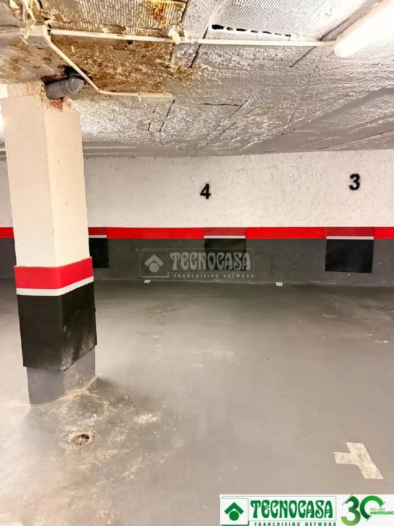 Parking of Garage for rent in Madrid