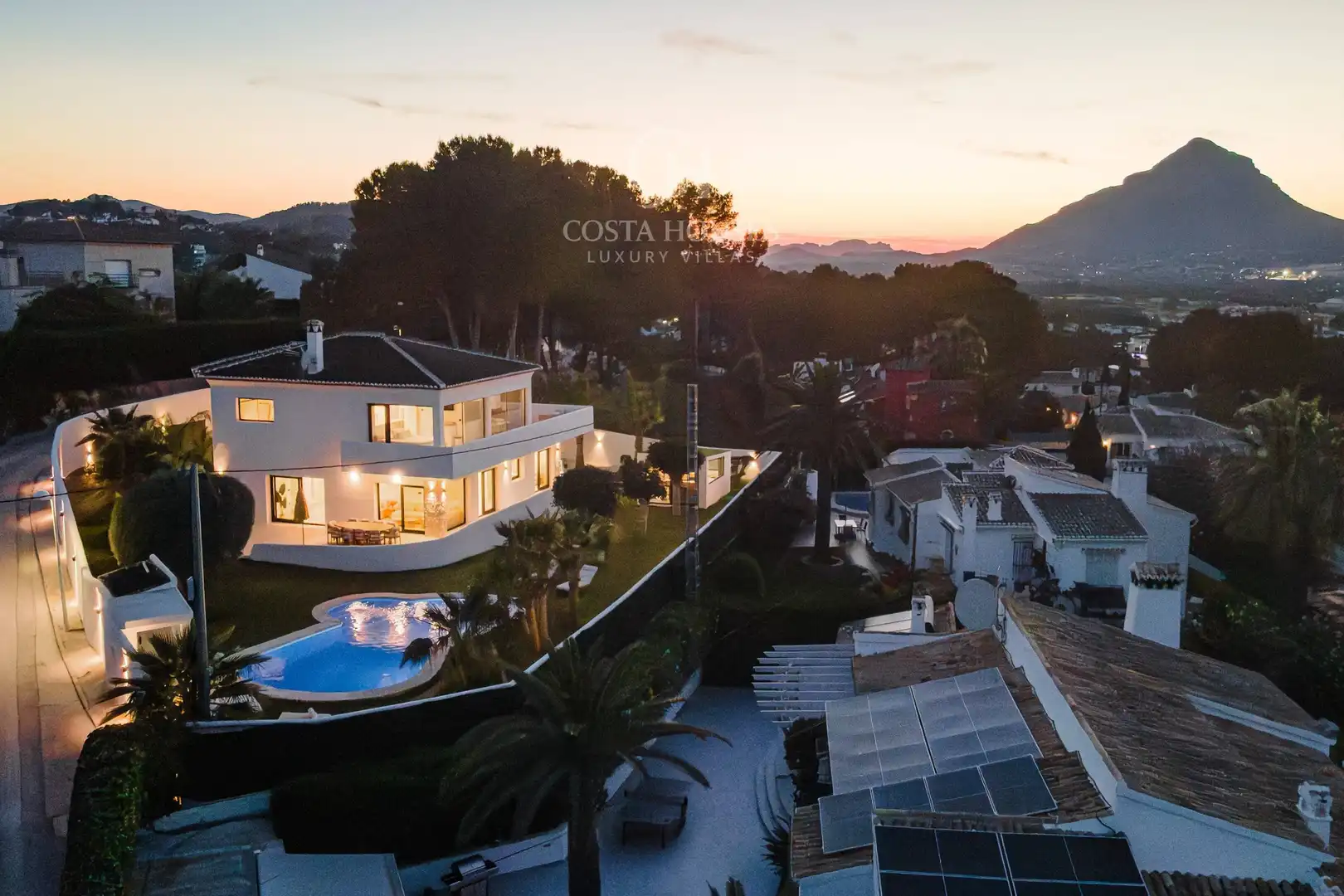 Exterior view of Houses for sale in Jávea / Xàbia  with Air Conditioner, Heating and Private garden