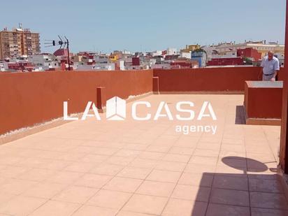 Terrassa de Pis en venda en Algeciras amb Terrassa