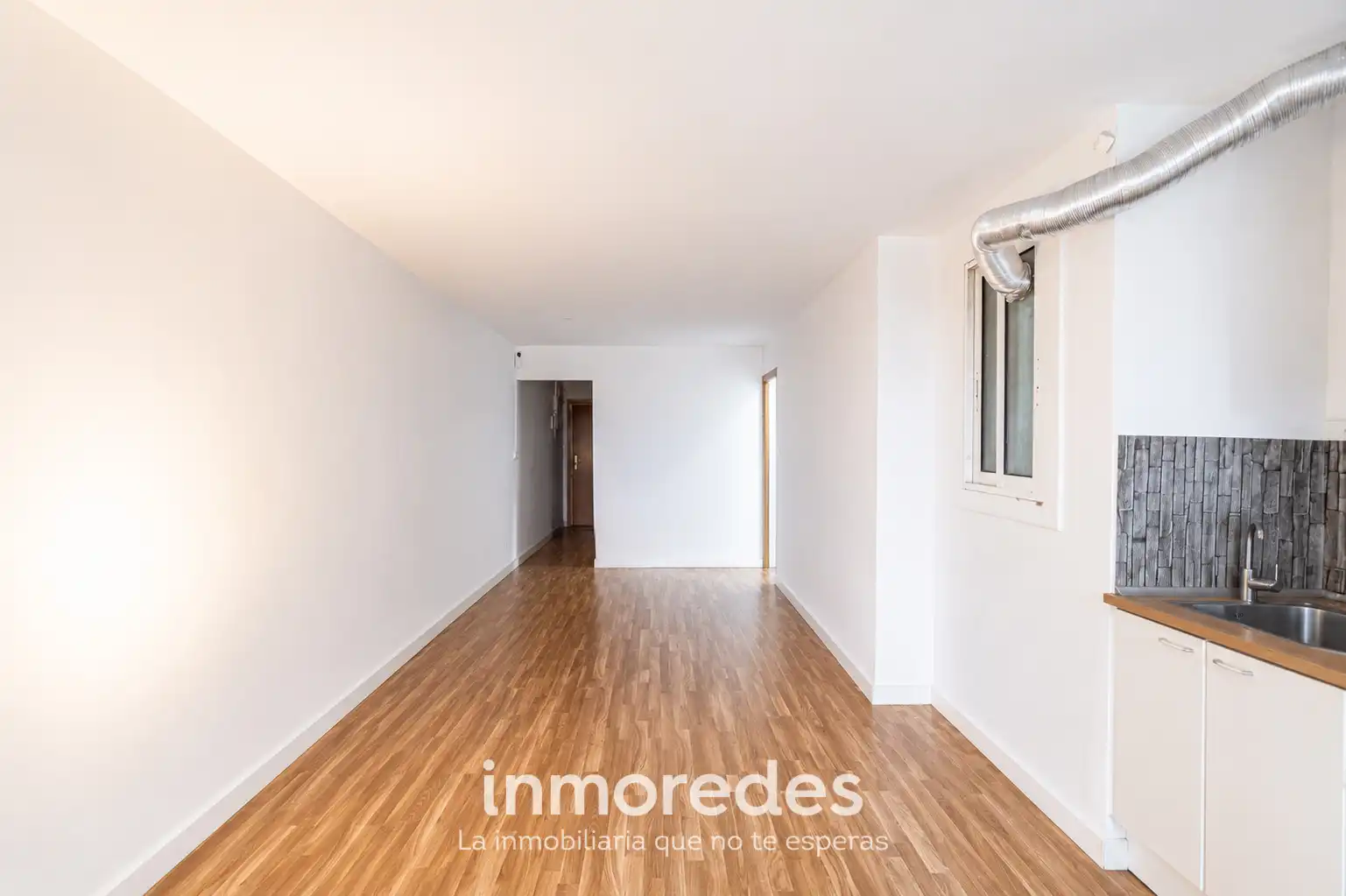 Exterior view of Flat for sale in Barcelona  with Oven and Balcony