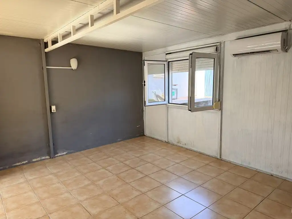 Habitación de Apartamento en venta en Benalmádena con Aire acondicionado, Terraza y Trastero