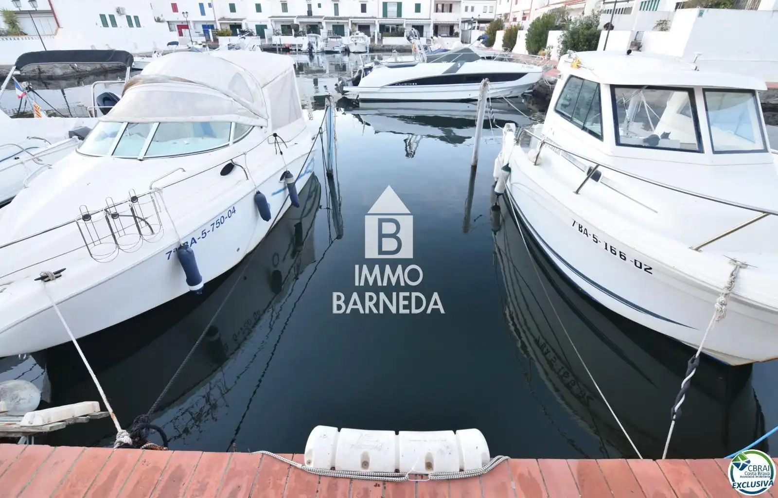 Houses for sale in Empuriabrava  with Air Conditioner, Heating and Terrace