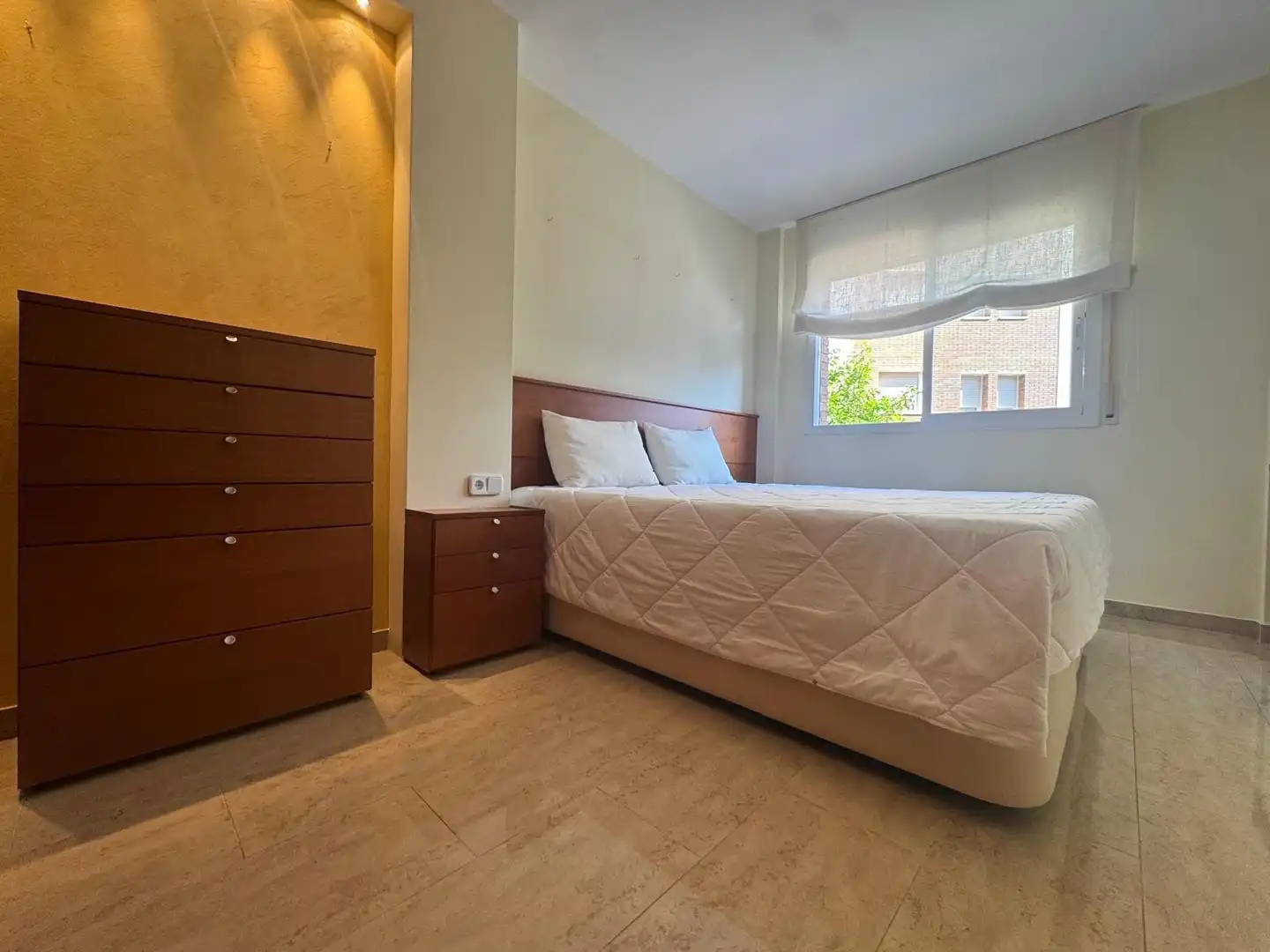Bedroom of Flat for sale in Manresa  with Air Conditioner, Terrace and Storage room