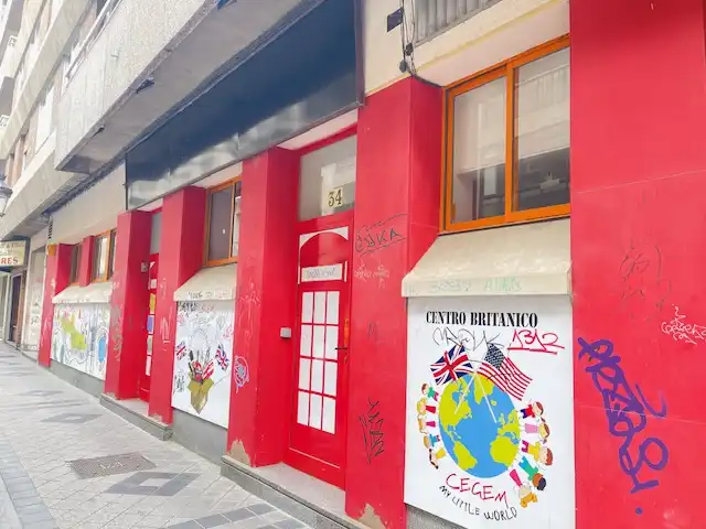 Local comercial de lloguer a Calle Núñez de Arce