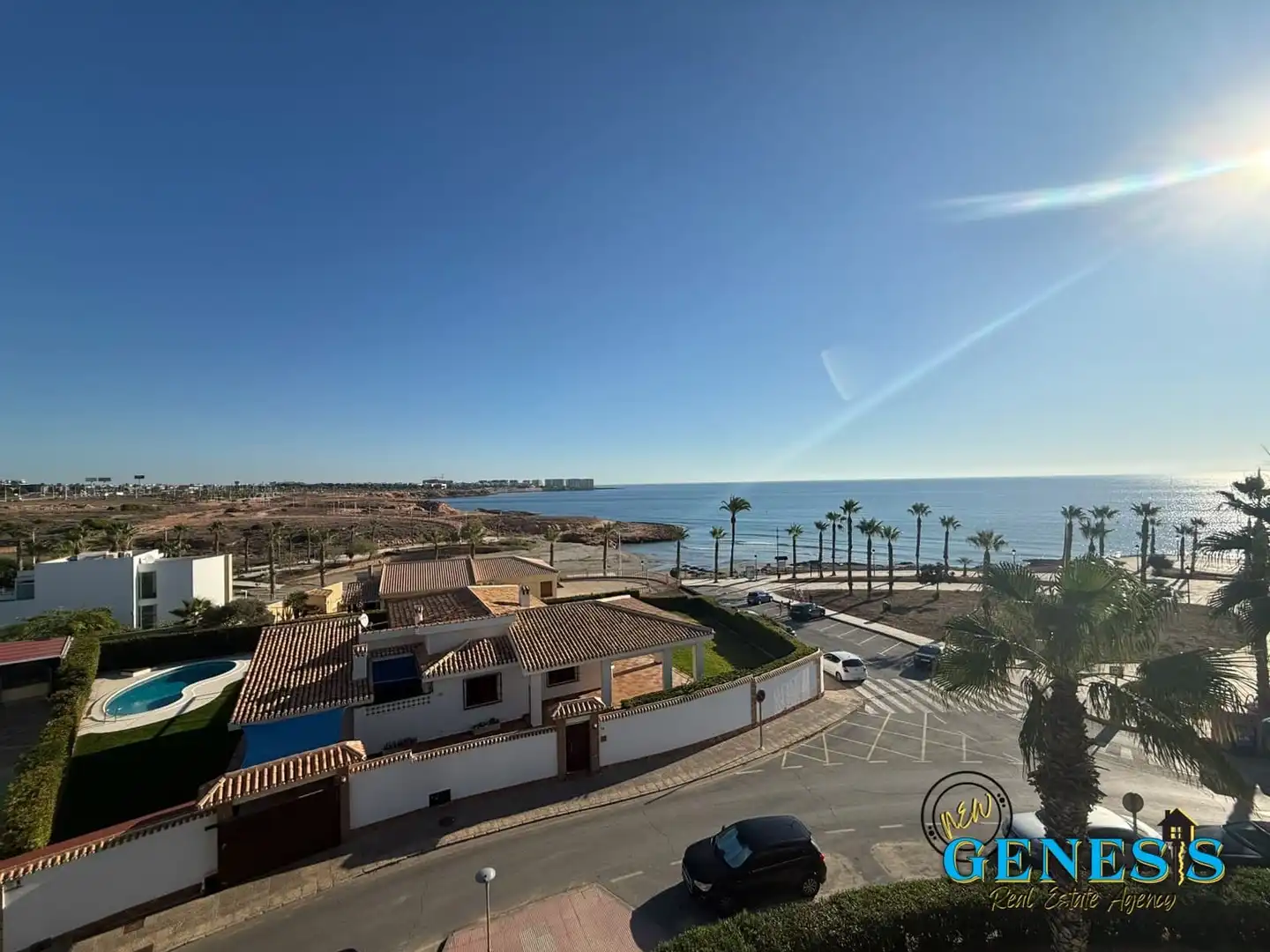 Vista exterior de Ático en venta en Orihuela con Aire acondicionado, Terraza y Amueblado
