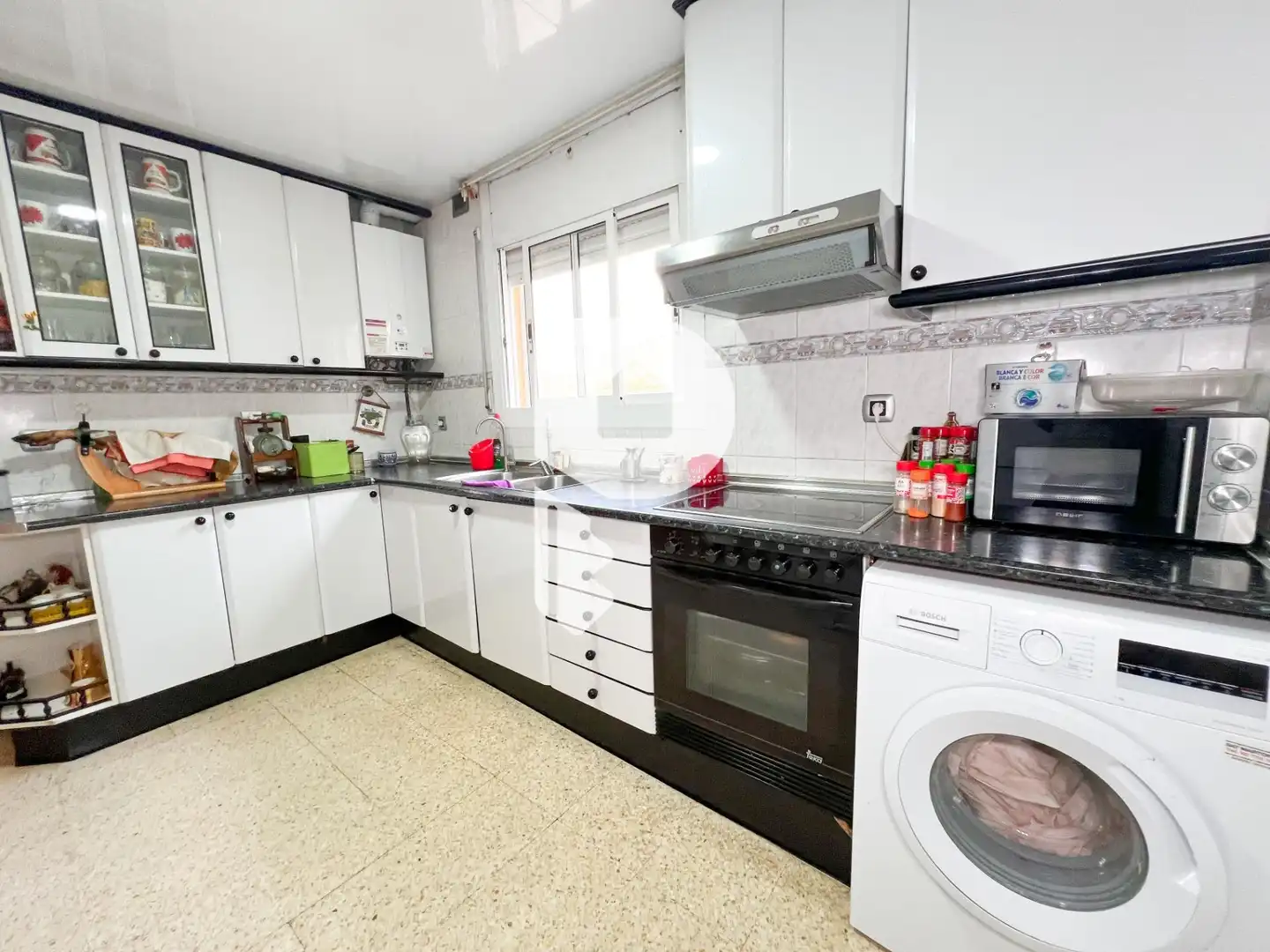 Cuina de Casa o xalet en venda en Abrera amb Aire condicionat, Calefacció i Terrassa