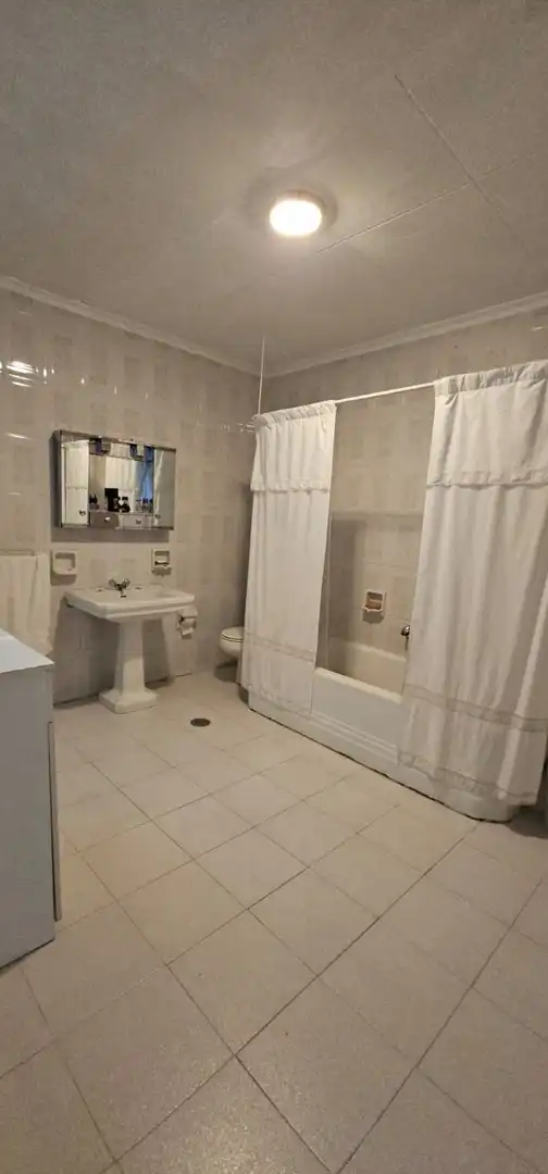 Badezimmer von Country house zum Verkauf in Puertollano mit Klimaanlage, Terrasse und Möbliert