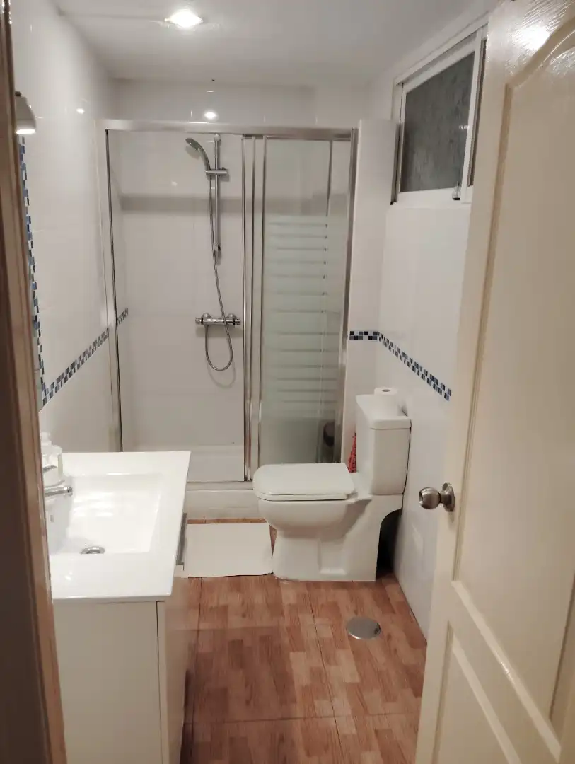 Bany de Casa o xalet per a compartir en Las Rozas de Madrid amb Jardí privat i Moblat