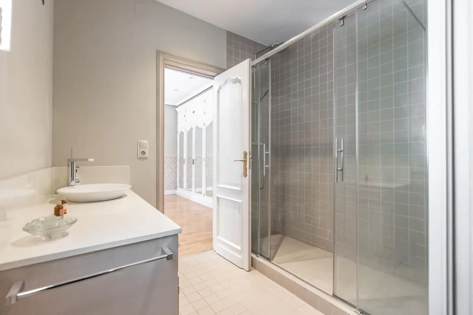 Baño de Casa o chalet de alquiler en Madrid