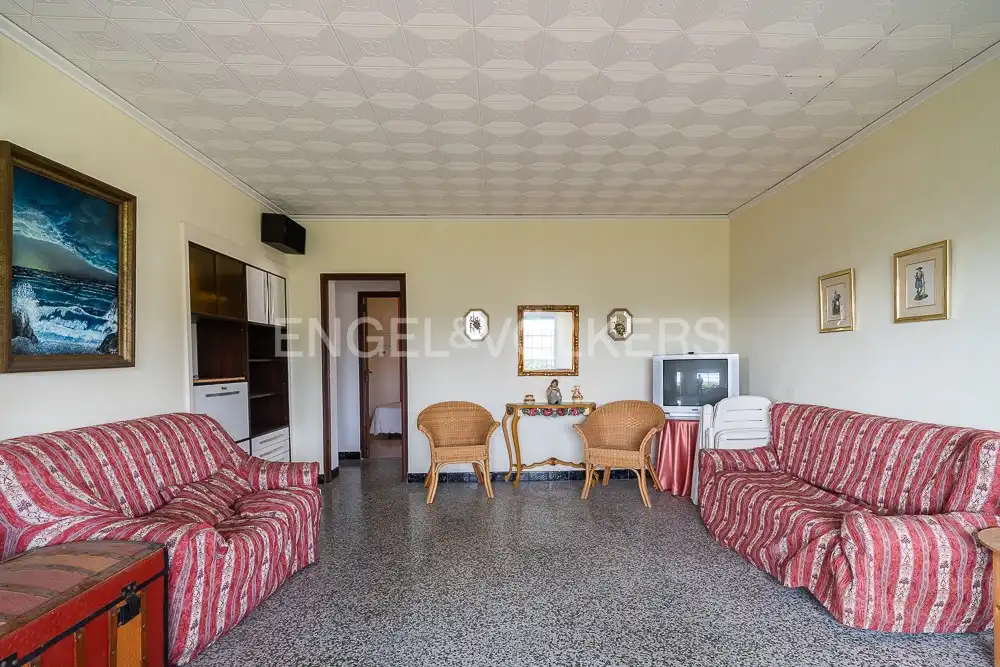 Sala de estar de Casa o chalet en venta en Gandia con Calefacción, Jardín privado y Terraza