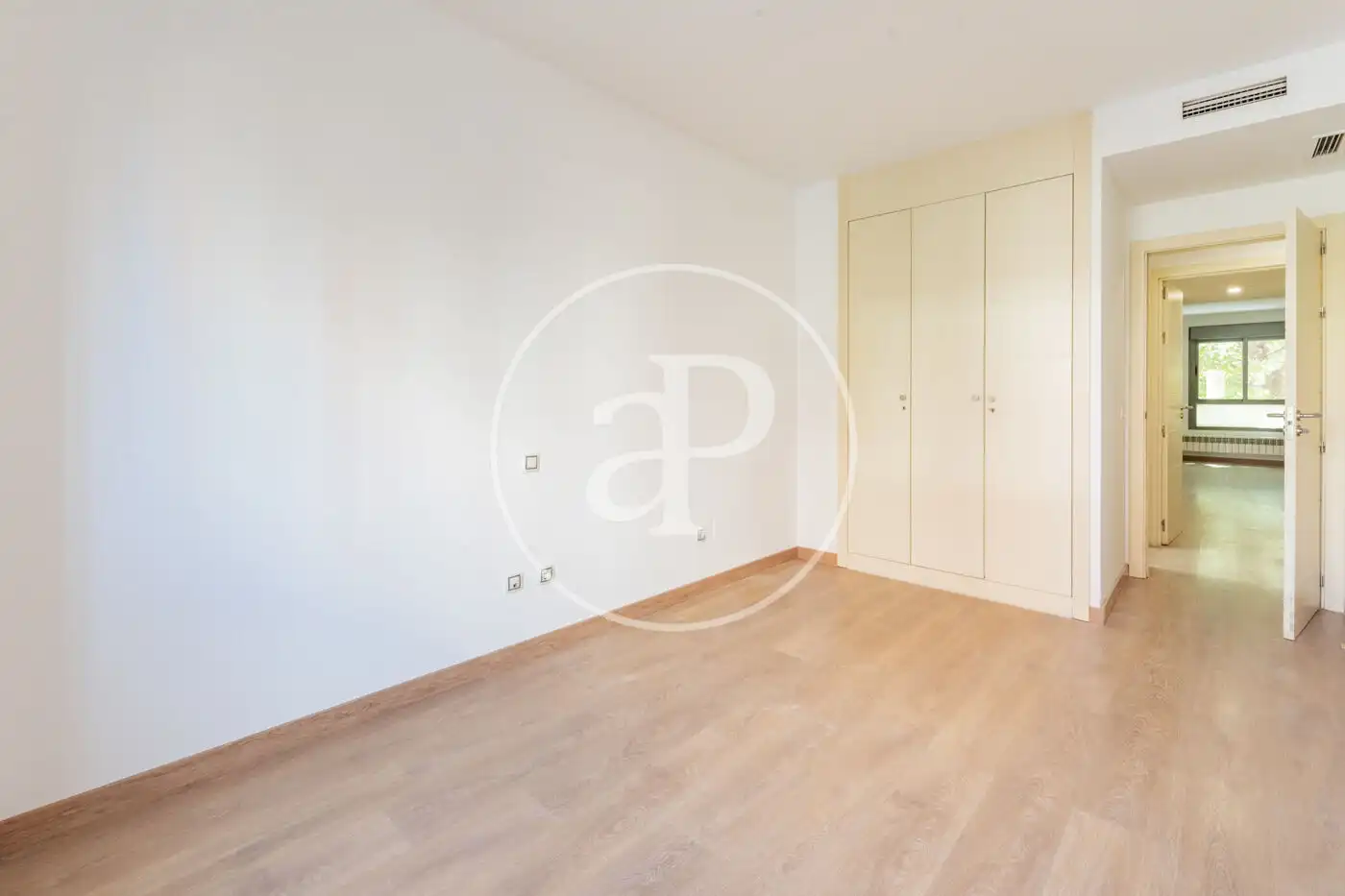 Piso con piscina en venta en C. de Eros, imagen 16