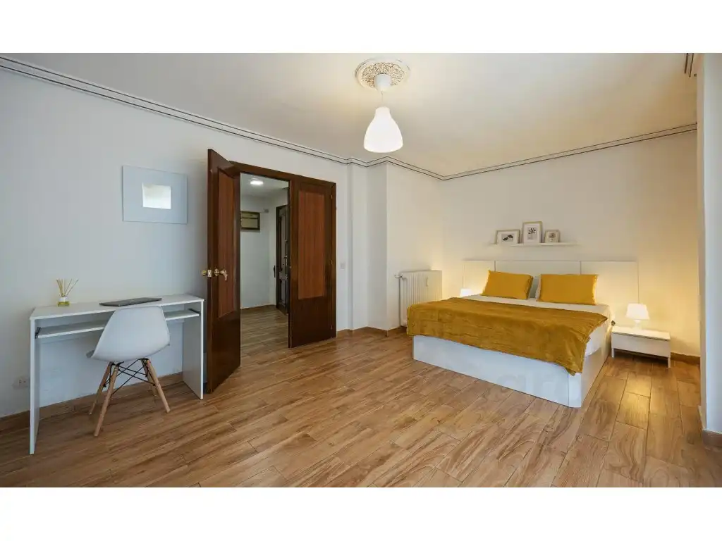 Habitación de Piso en venta en  Madrid Capital