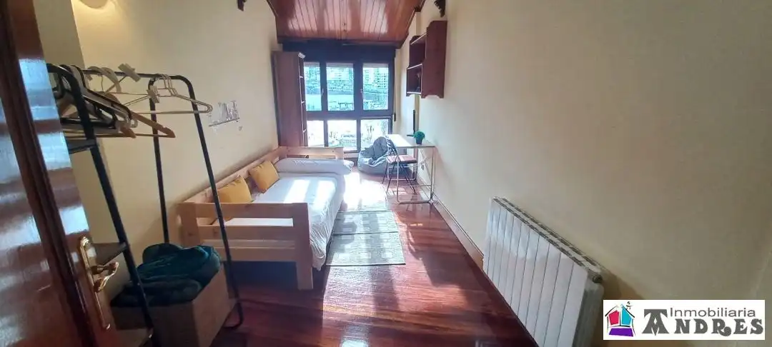 Habitación de Edificio en venta en Bermeo