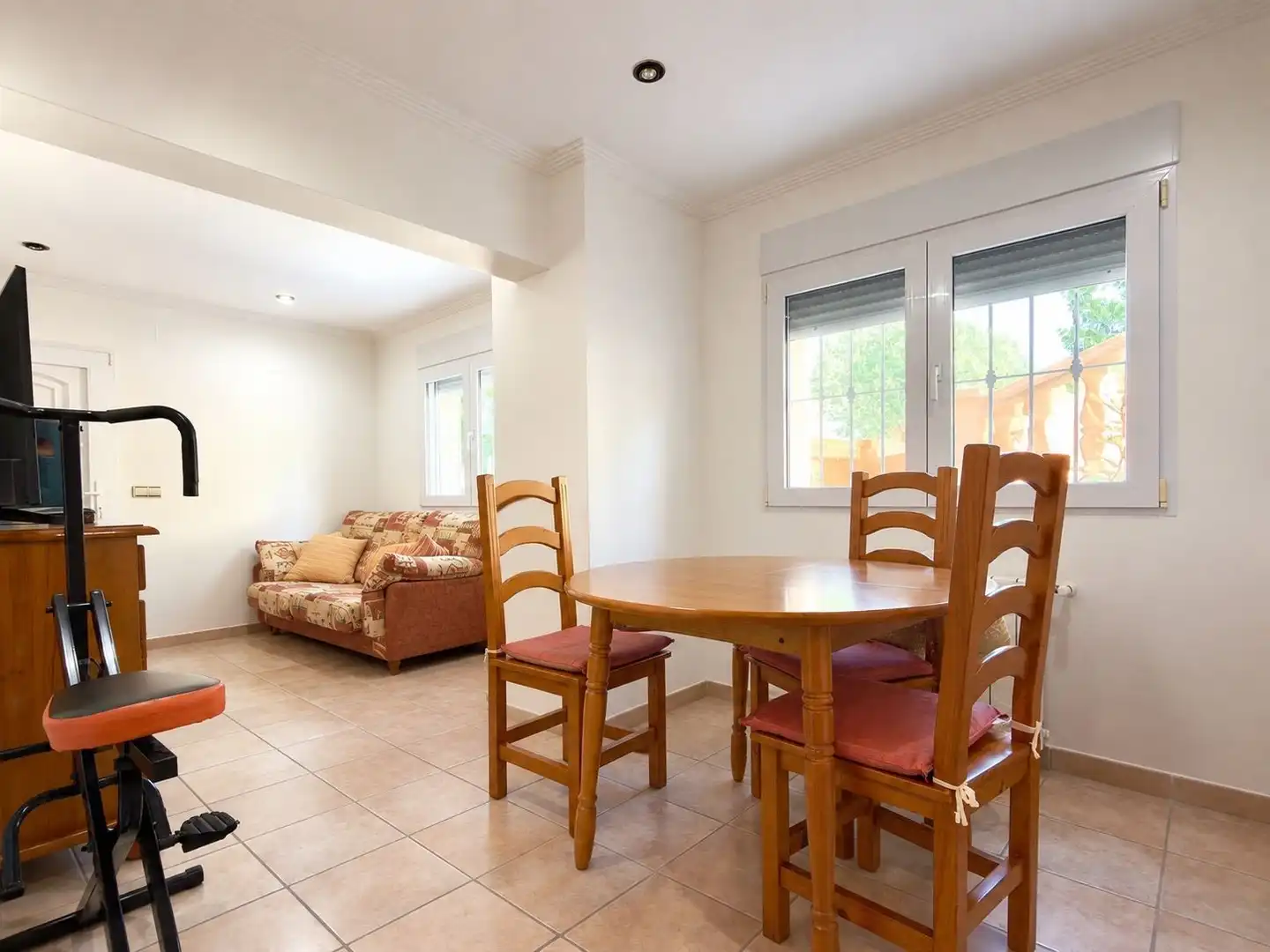 Detached house with pool for sale in El Montgó, imagen 37