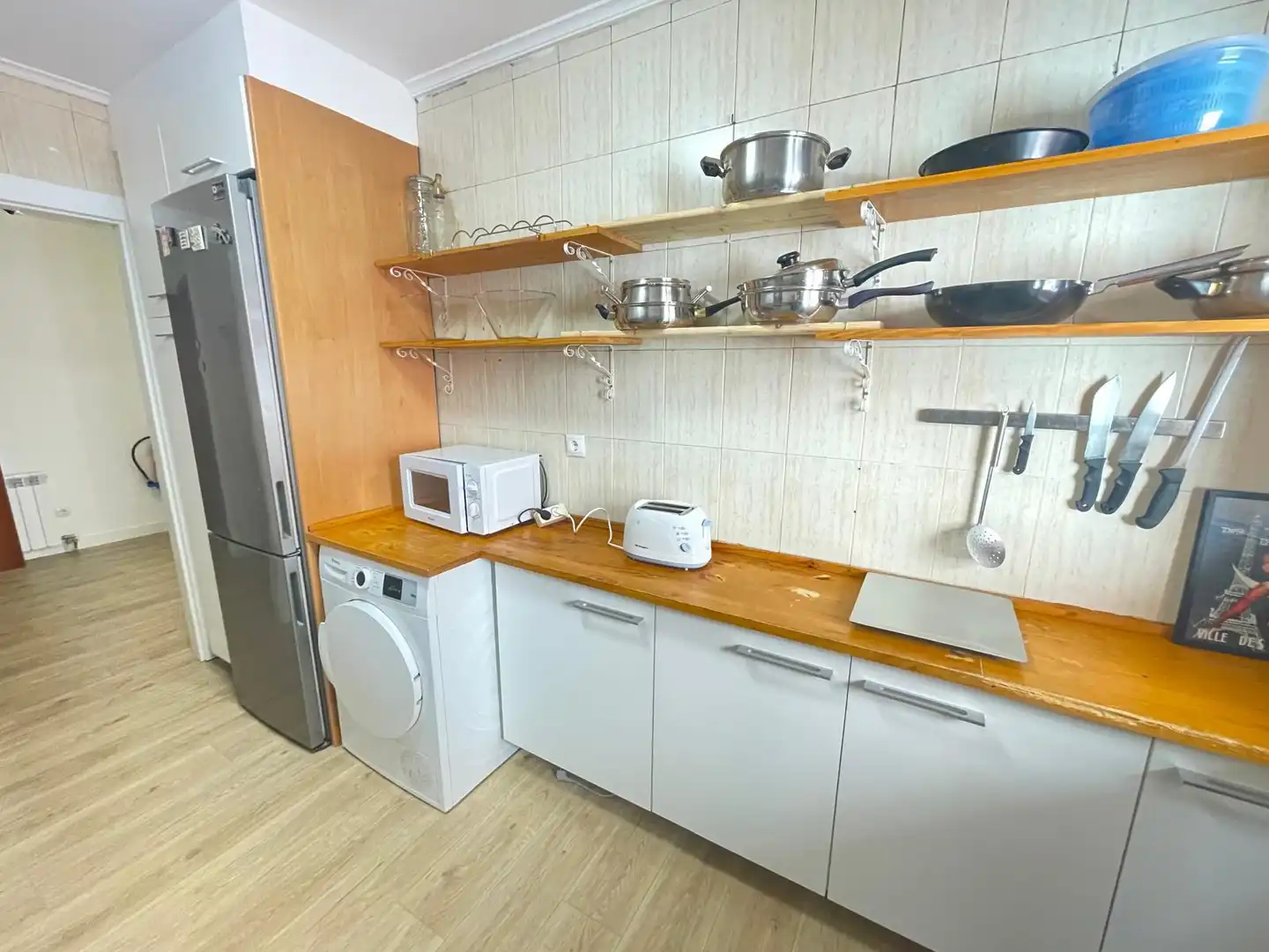 Cocina de Piso en venta en Santander con Calefacción, Horno y Lavadora