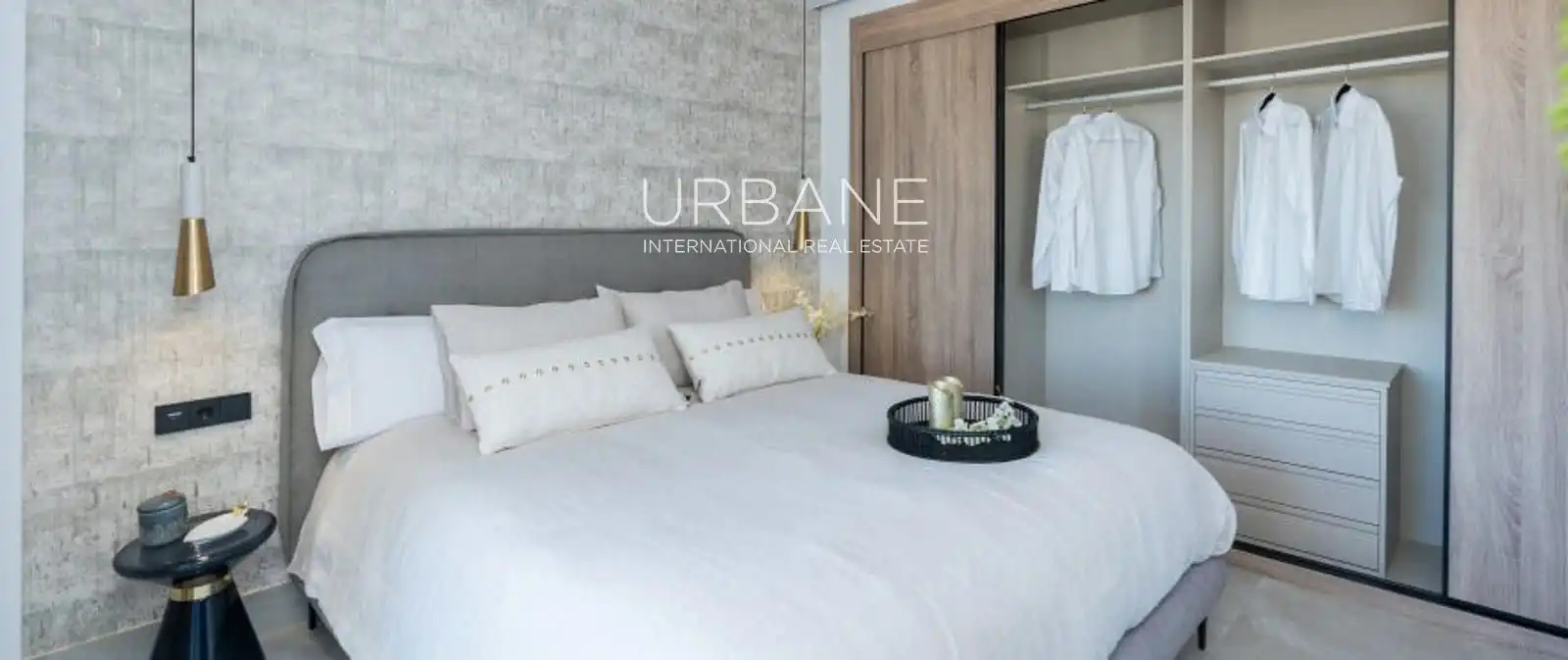 Bedroom of Flat for sale in Istán  with Air Conditioner, Terrace and Swimming Pool