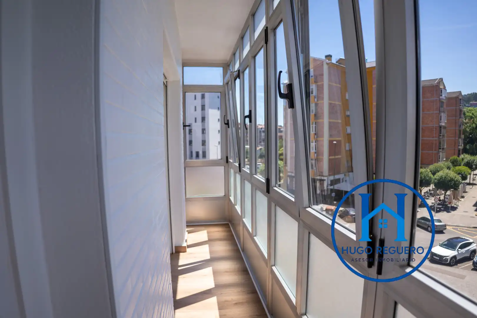 Balcony of Flat for rent in Avilés  with Heating, Parquet flooring and Furnished