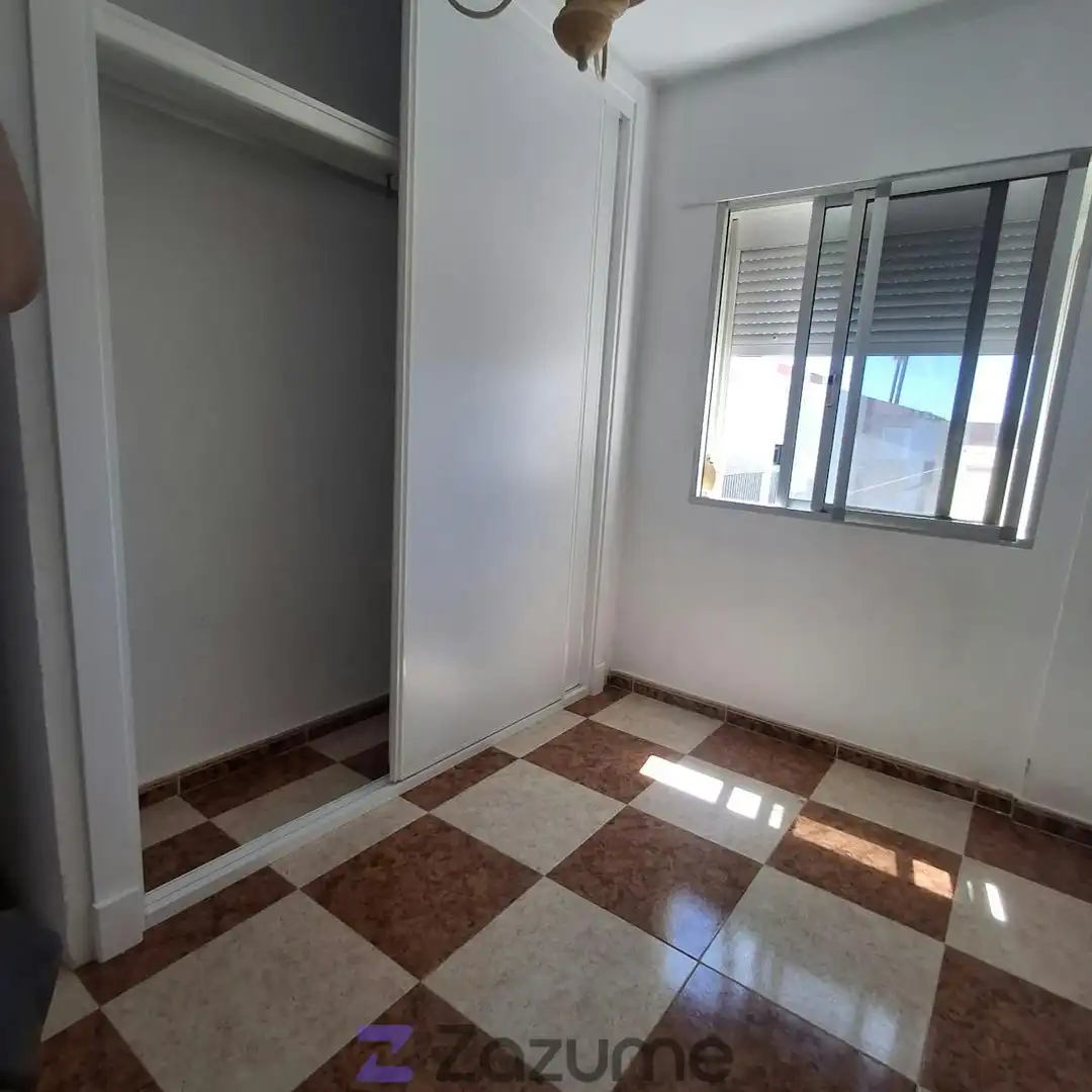 Bedroom of Flat for rent in El Puerto de Santa María  with Air Conditioner, Heating and Oven