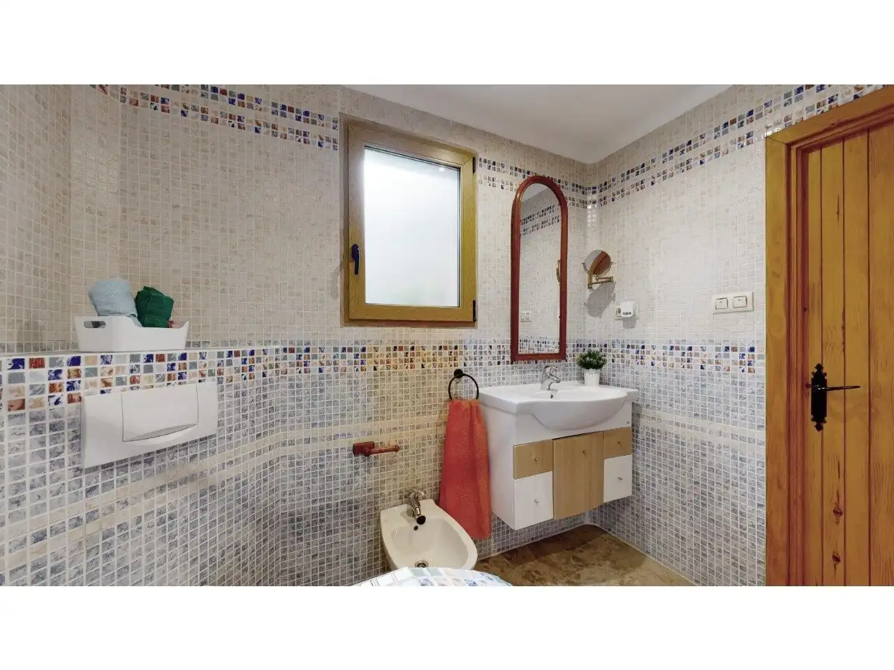 Baño de Casa o chalet en venta en Valencia con Aire acondicionado, Calefacción y Jardín privado