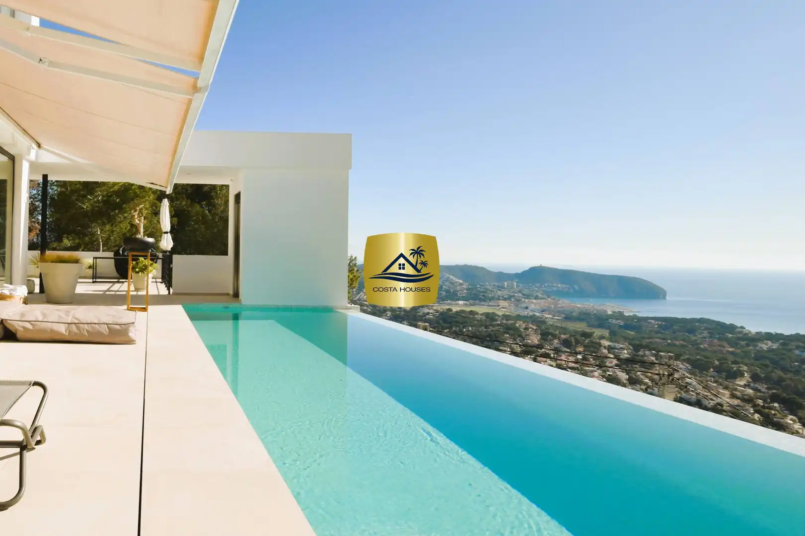 Villa con piscina in vendita a Pinar del Advocat - Cometa