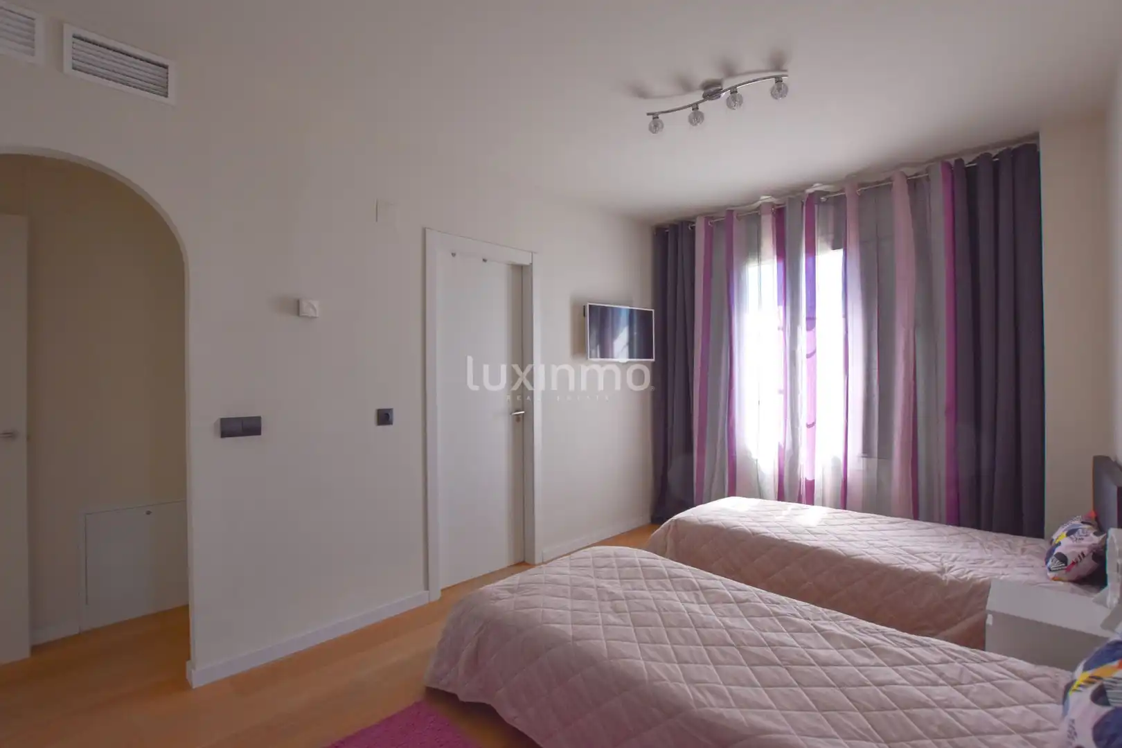 Chalet con terraza en venta en Golf Bahía, imagen 31