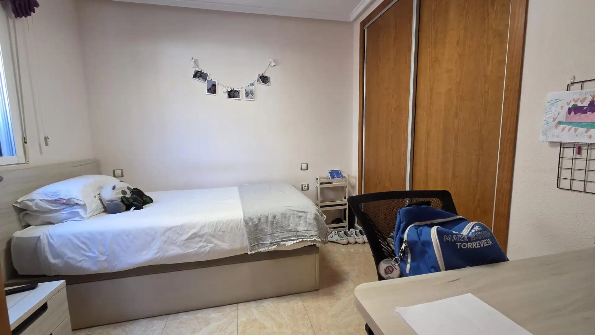Dormitori de Casa adosada en venda en Torrevieja amb Aire condicionat, Jardí privat i Terrassa
