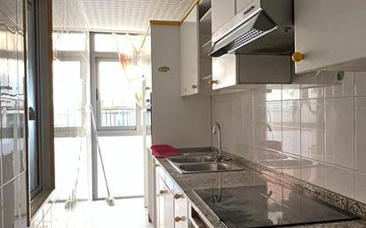 Kitchen of Flat for sale in  Tarragona Capital