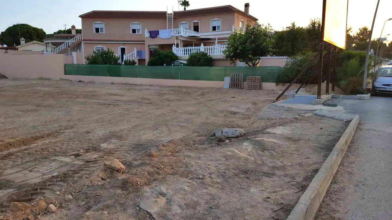 Terreny residencial en venda a CL RAUL FERRANDEZ GIMENEZ 45, imagen 7