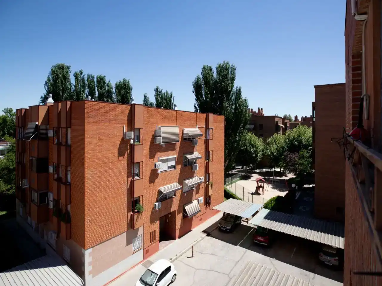 Vista exterior de Piso en venta en Madrid con Aire acondicionado, Jardín privado y Parquet